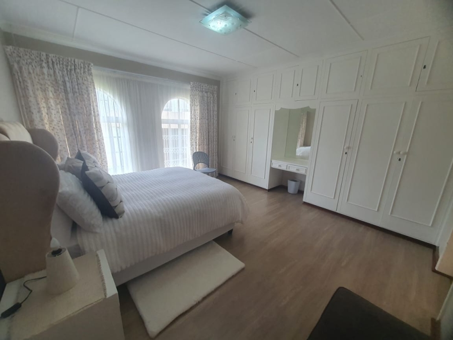 To Let 3 Bedroom Property for Rent in Beacon Bay Eastern Cape